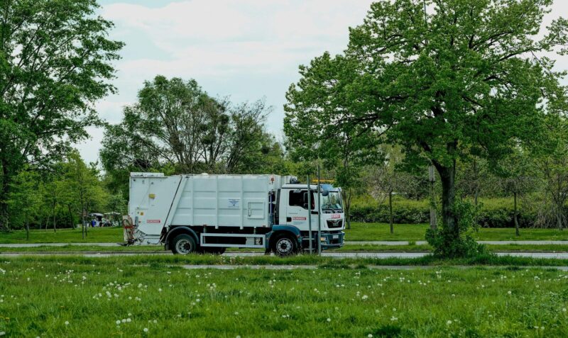 Så fungerar bortforsling i Stockholm – smidigt, lagligt och prisvärt